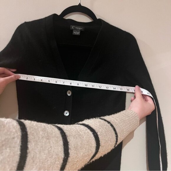 C by Bloomingdale’s Cashmere Black Cardigan Sweater - Picture 5 of 5